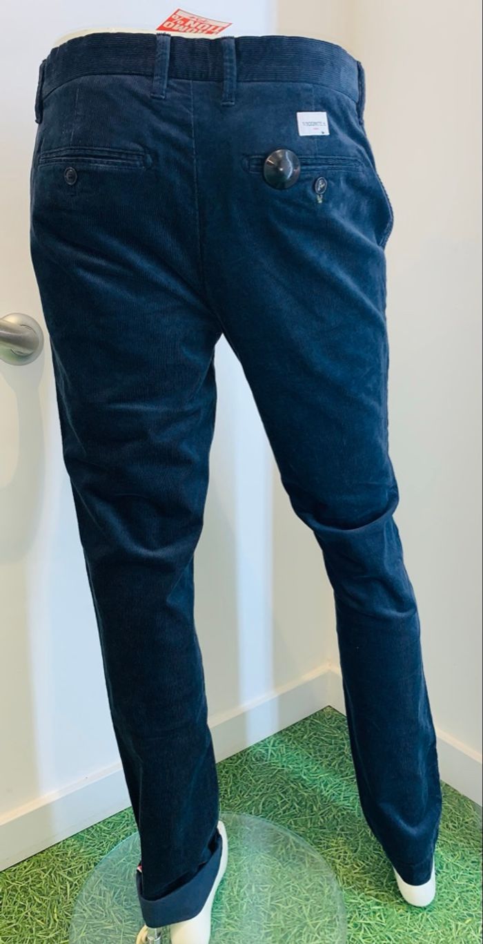 Pantalon chino velours côtelé Vicomte A - photo numéro 3