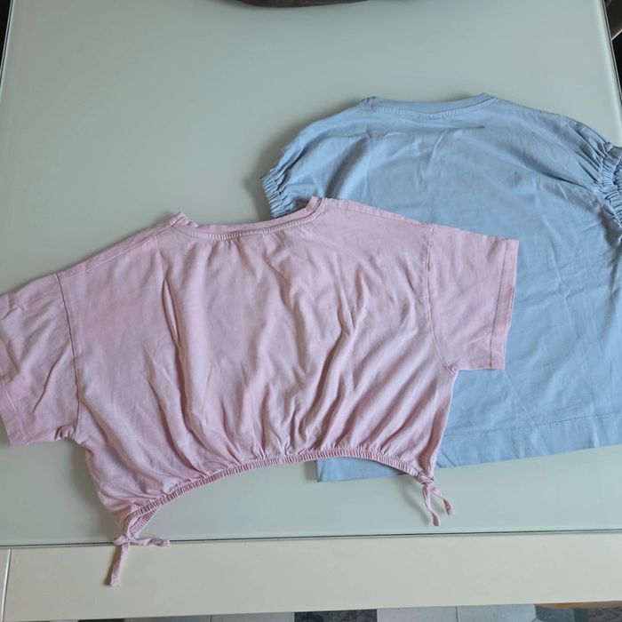 2 t shirts Zara crop tops - photo numéro 2