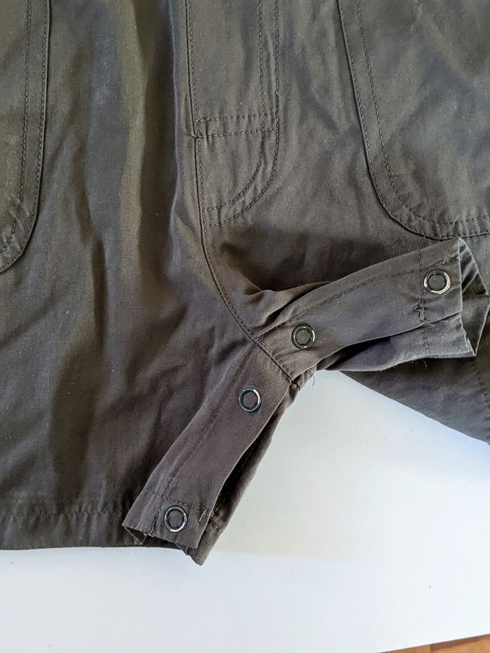 joli ensemble salopette vert kaki tee-shirt 18 mois In extenso - photo numéro 3