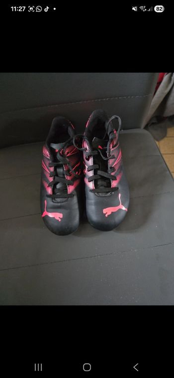 Baskets crampons football 