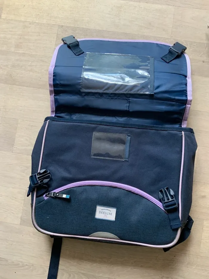 Cartable - photo numéro 2