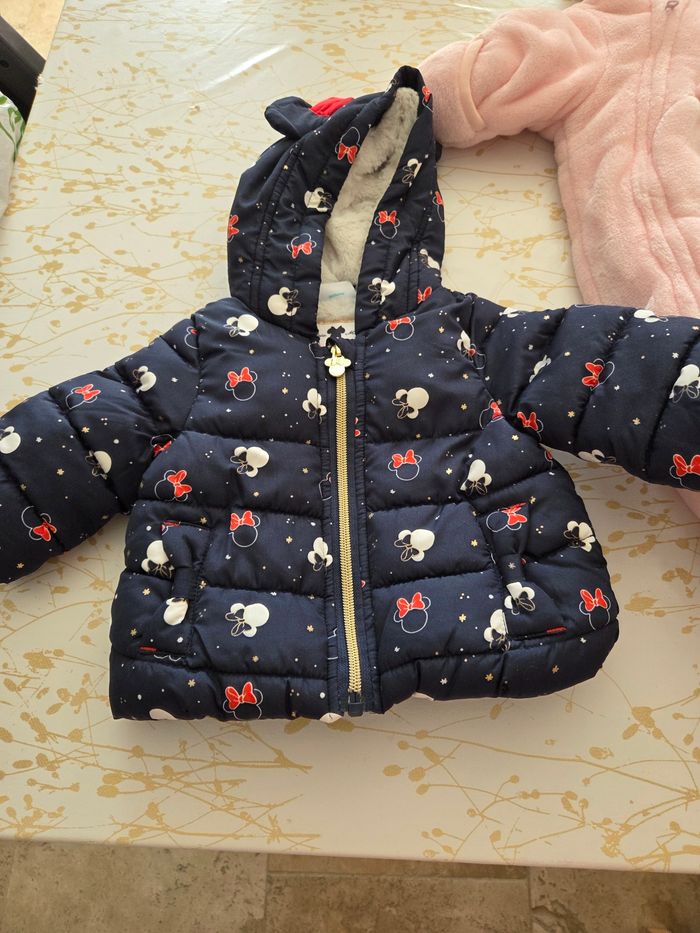 Veste et combinaison pilote  bébé fille 3 mois - Très bon état - photo numéro 2
