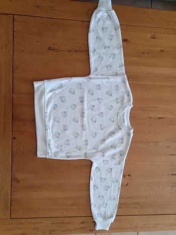 Sweat blanc à motif de chien mignon taille 6-7 ans