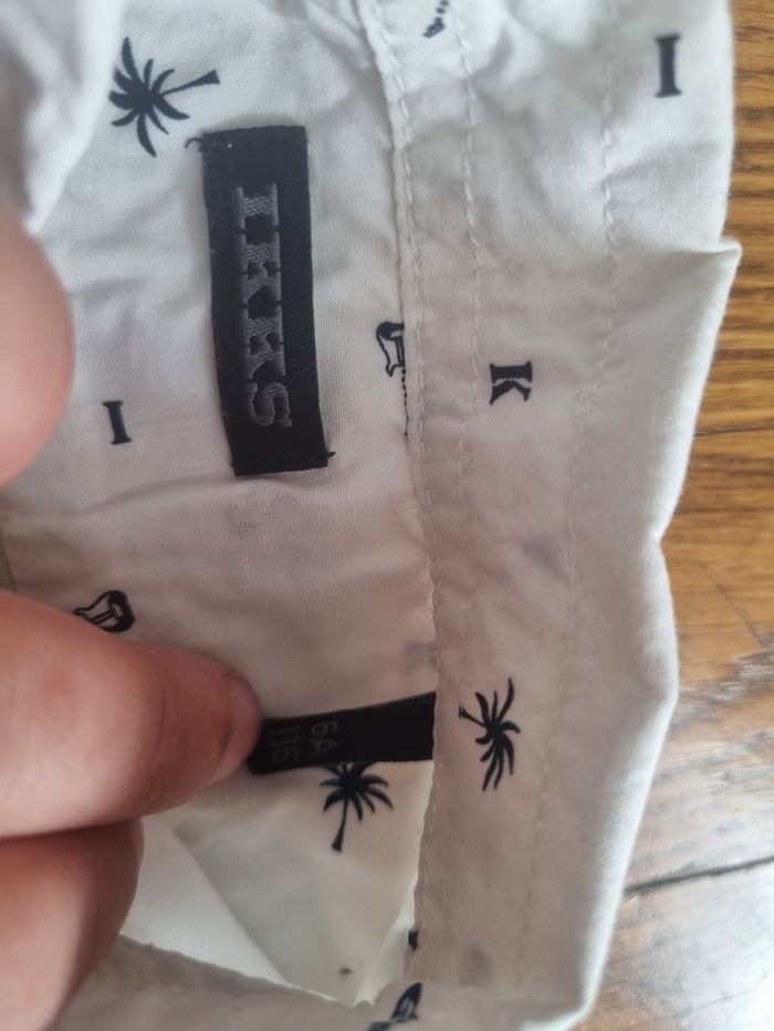 chemise manche courte Ikks blanche imprimé palmier taille 5ans - photo numéro 3