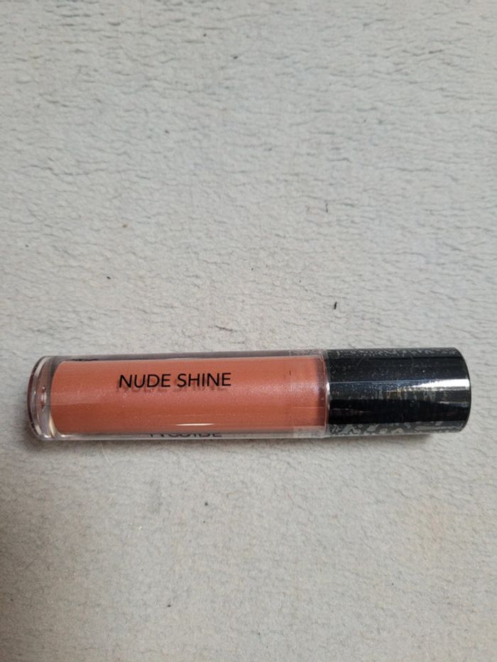 Rouge à lèvres Nocibé Nude Shine - photo numéro 2