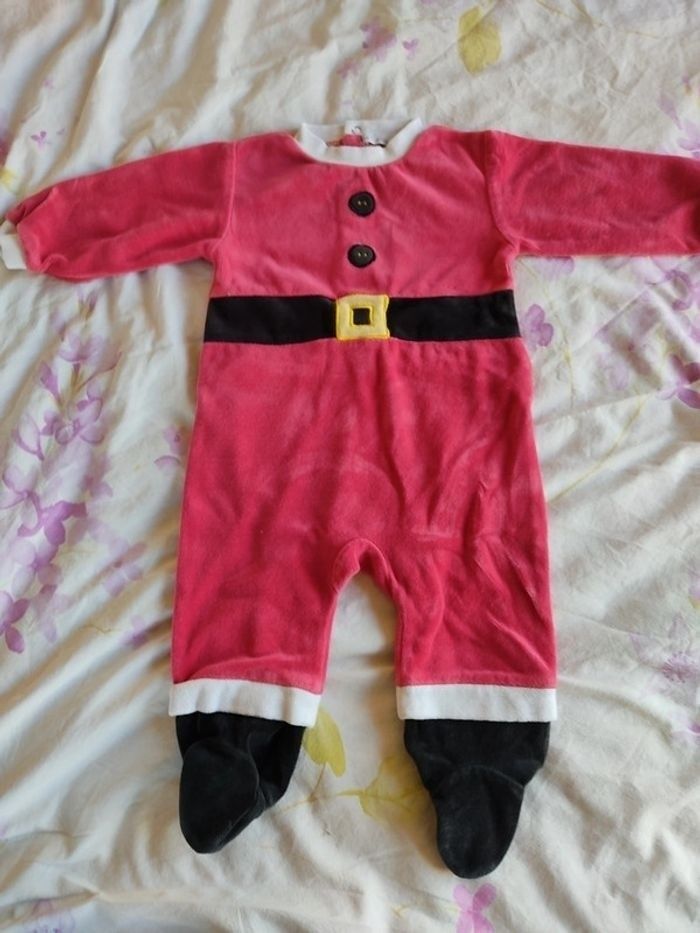 Pyjama père noël 9 mois