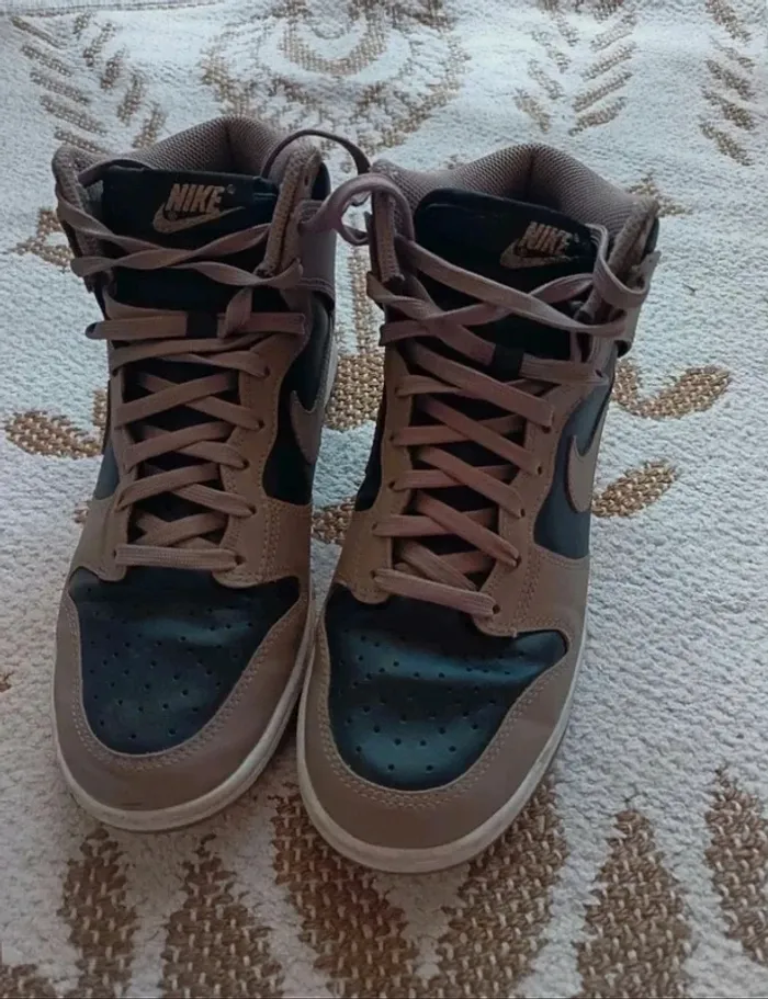 Baskets Dunk high moon fossil Nike - photo numéro 2
