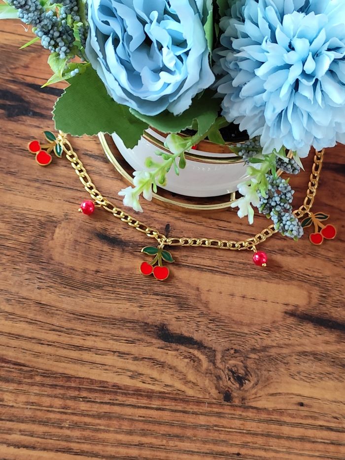 Collier cerise 🍒 ✅ - photo numéro 2