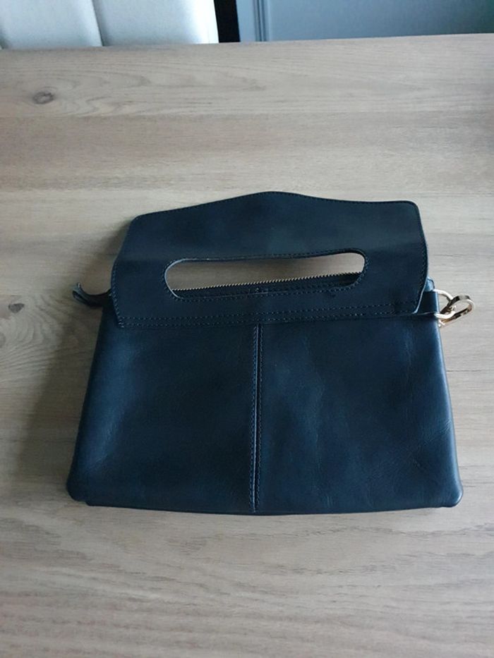 Pochette noire - photo numéro 4