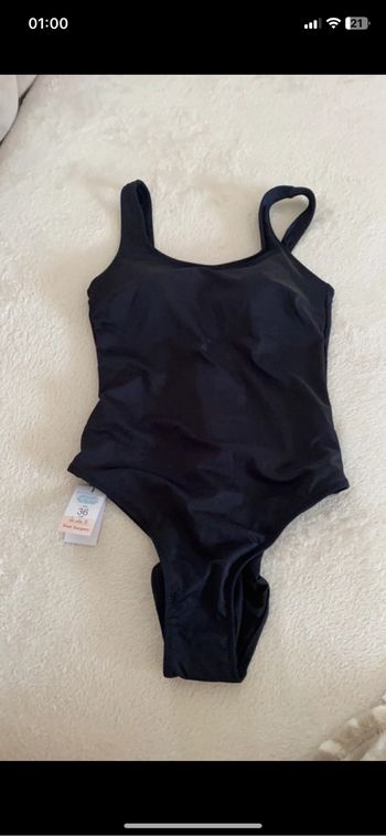 Maillot de bain une pièce neuf