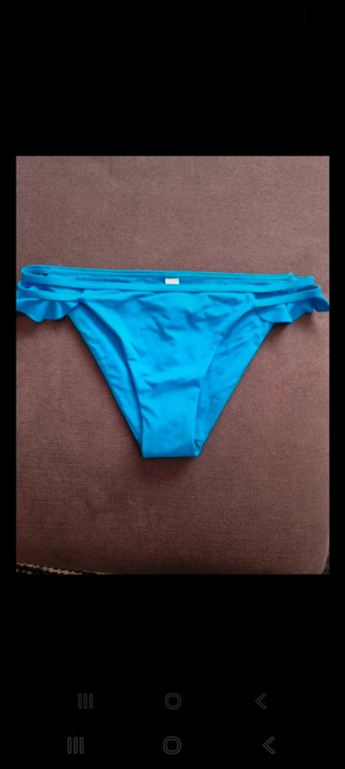 Maillot de bain 2 pièces  taille 36 - photo numéro 7