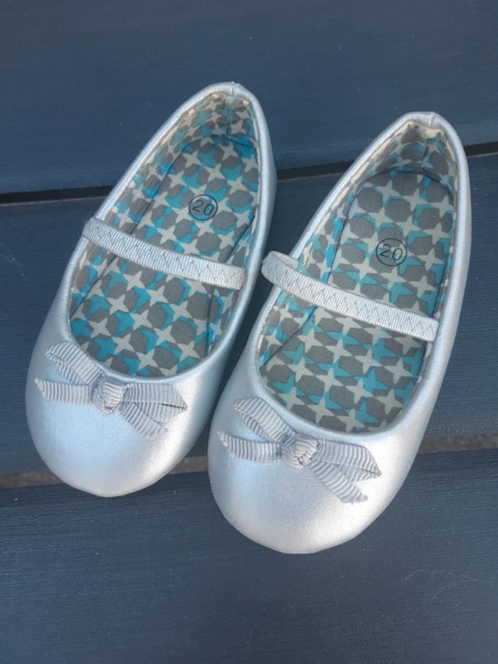 Ballerines bébé fille pointure 20 gris argenté