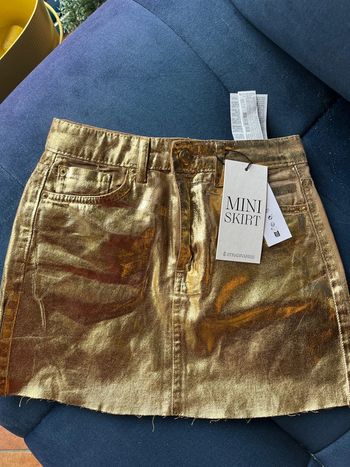 jupe doré stradivarius