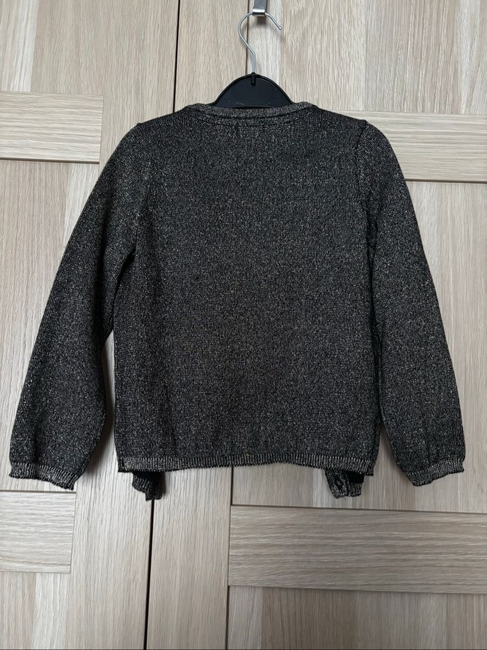 Gilet noir paillettes dorées KIABI t.4ans - photo numéro 4