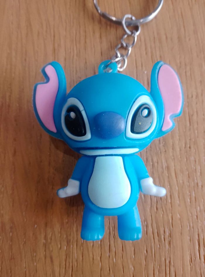 Lot décoration, accessoires Stitch Disney - photo numéro 13