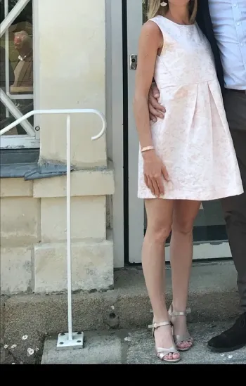 Robe zara 13-14ans