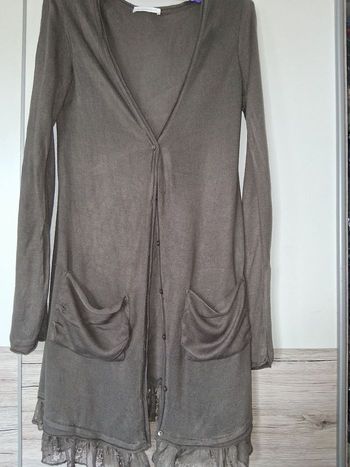 Gilet long détail dentelle 