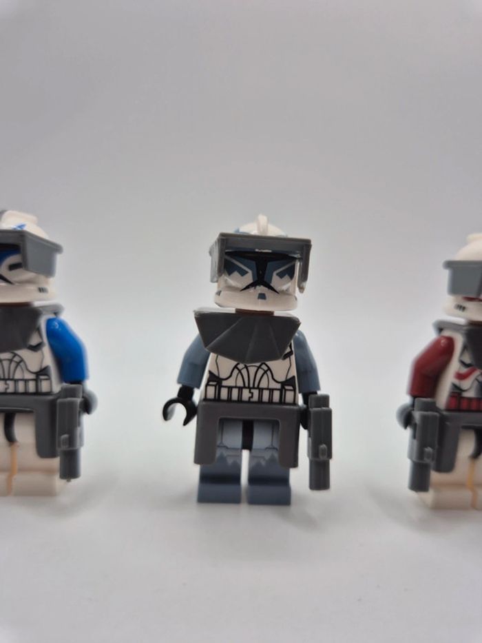 Figurines type lego Commandants clones Rex Fox et Wolffe star wars - photo numéro 2
