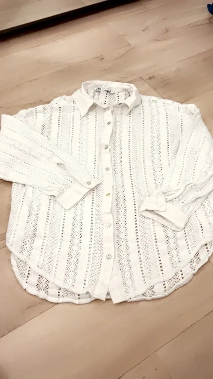 Chemise Zara blanche taille M porter 1 fois
