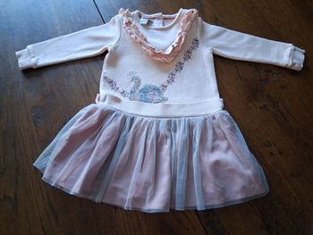 Robe rose à longues manches et motif cygne de marque Monsoon