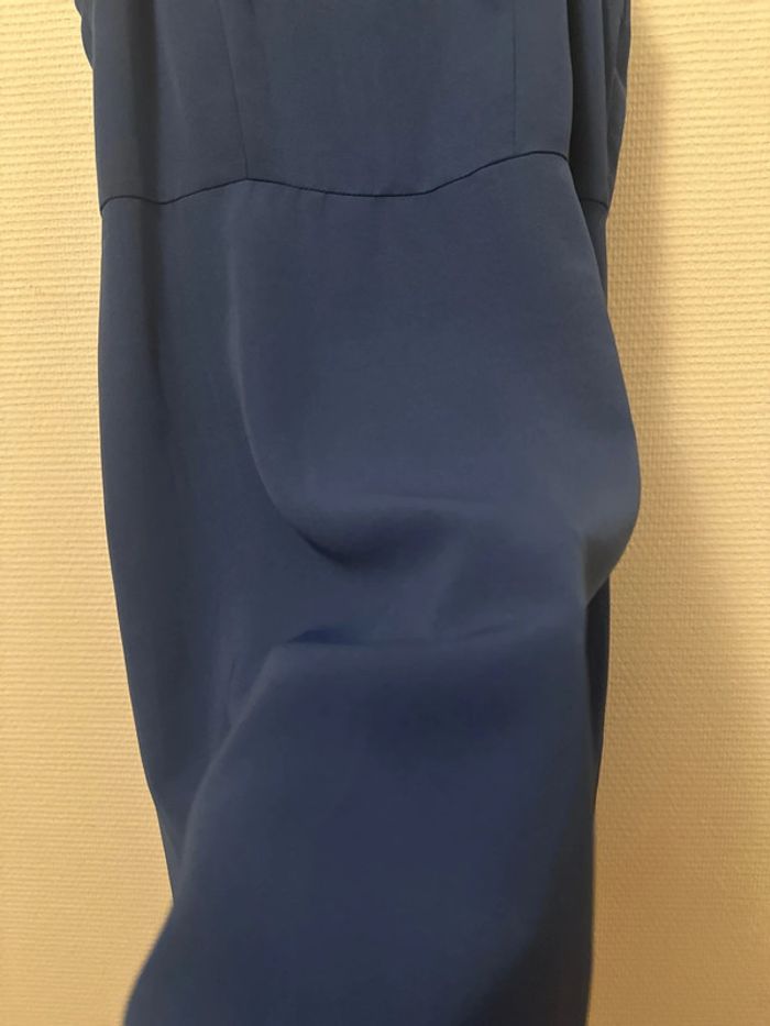 Robe dentelle bleu taille S - photo numéro 4