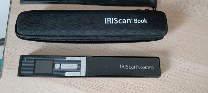 iriscan Book 5 wifi avec trousse - photo numéro 2