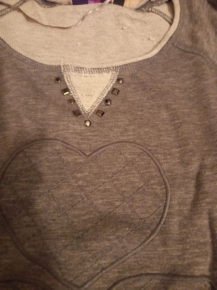 Haut de maternité épais en excellent état - photo numéro 3