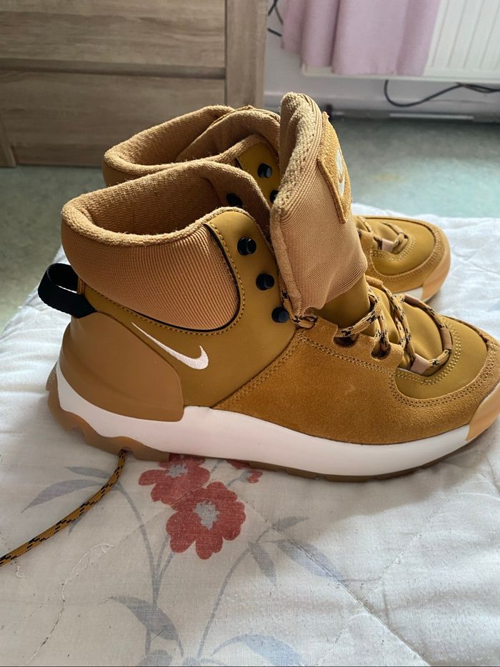 Chaussure Nike - photo numéro 4