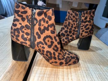 Bottes bottines stradivarius femme léopard daim p 37 chaussures