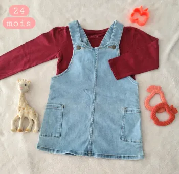 Robe en jeans claire et tshirt bordeaux 24mois