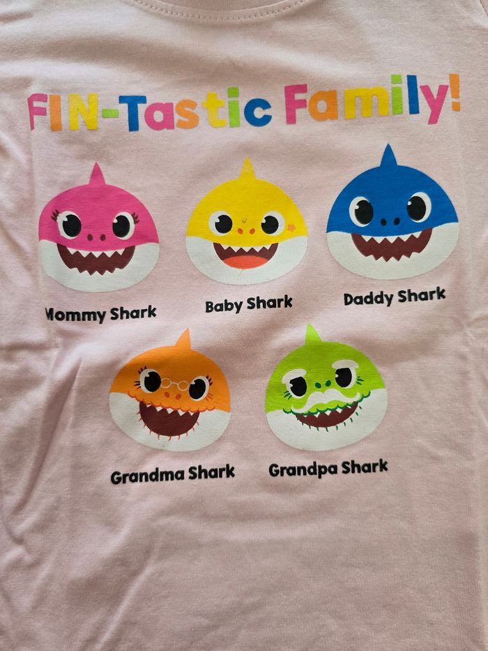 T-shirt baby shark 3ans - photo numéro 3