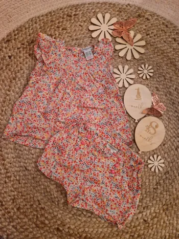 Ensemble d'été blouse et bloomer fleurie cyrillus bebe fille 18 mois