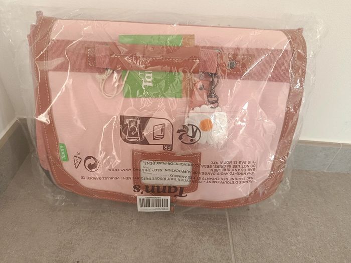 Cartable tann's  rose eva marguerite neuf 35 cm