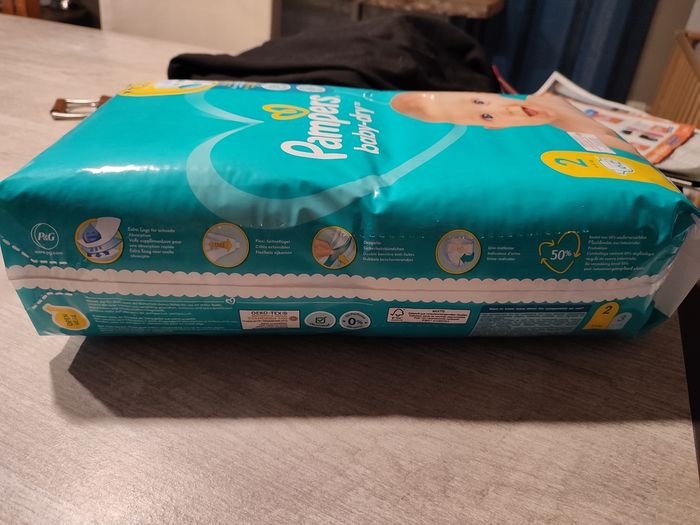 Couche Pampers - photo numéro 2