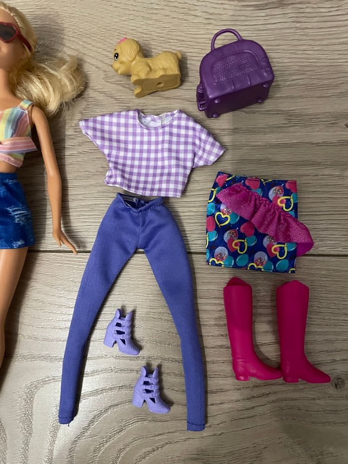 Barbie et ses accessoires - photo numéro 3