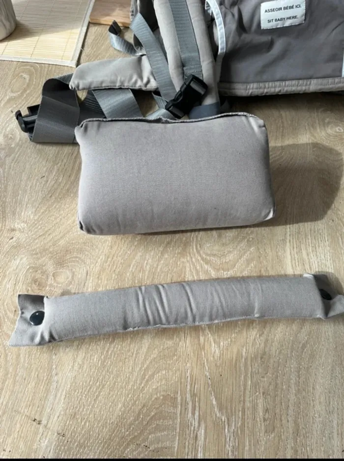 Porte bébé - photo numéro 3