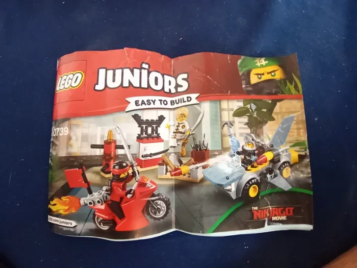 Lego juniors 10739 l'attaque du requin Ninjago moovie - photo numéro 5