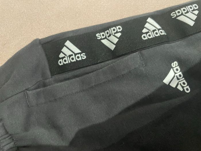 Survêtement fille Adidas 12 ans - photo numéro 2