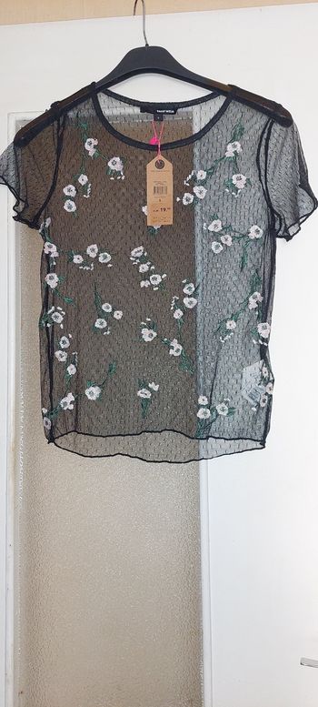 Haut transparent neuf