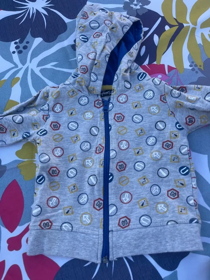 Ensemble jogging benetton 12 mois - photo numéro 8