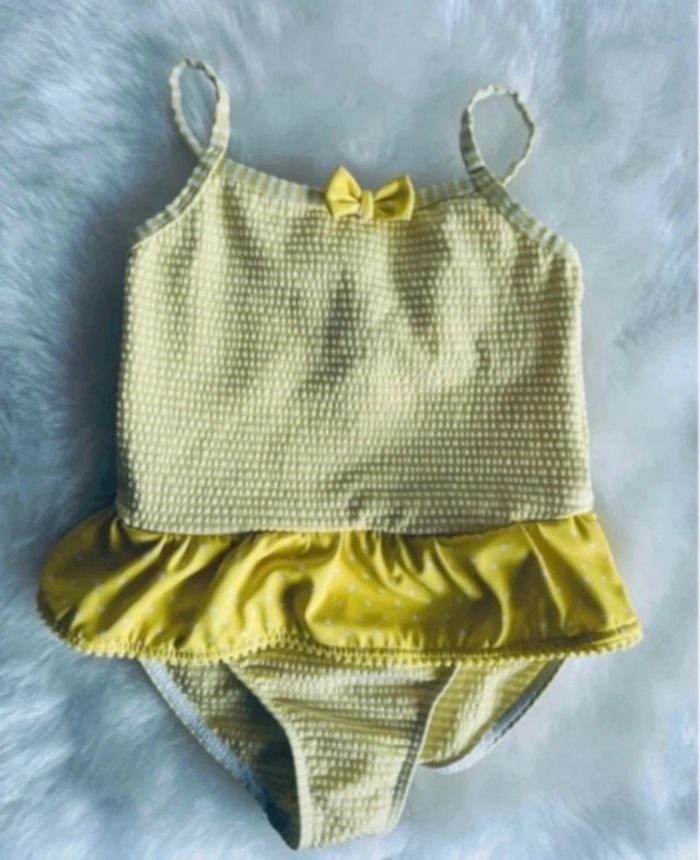 Joli maillot bain à volant en coton gauffré 23mois neuf