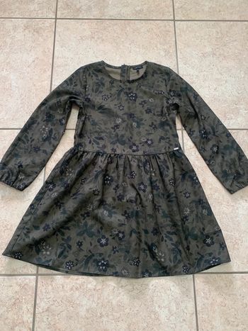 Robe IKKS 8 ans