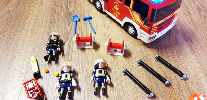 Playmobil - Camion pompiers - photo numéro 5