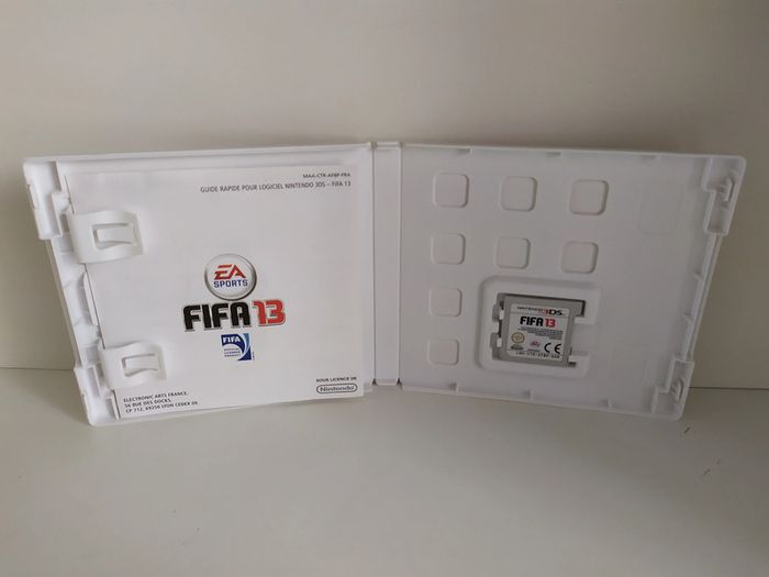 FIFA 13 EA Nintendo 3DS/2DS en boîte + notice football - photo numéro 3