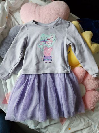 Robe Peppa Pig taille 110 / 116