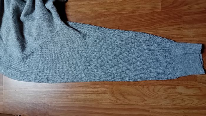 Pull gris pailleté - photo numéro 2