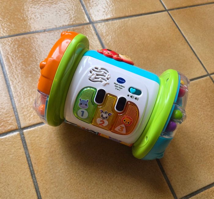 Jouet musical maxi rouleau Tam Tam
