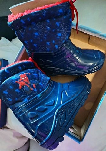 Bottes de neige spiderman