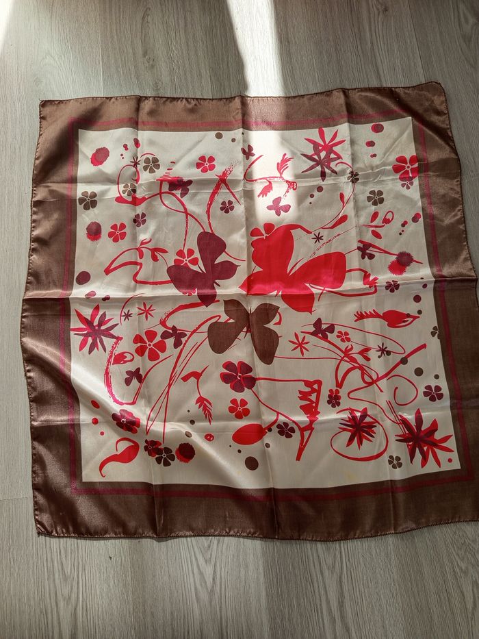 Foulard - photo numéro 3