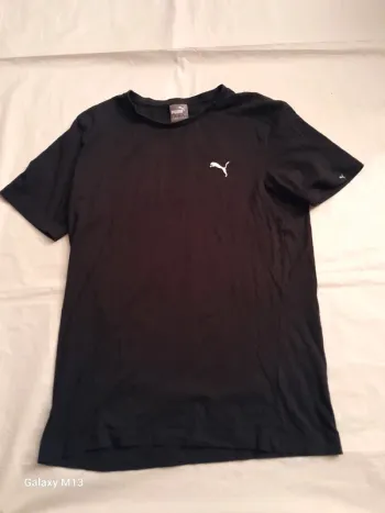 Tee shirt noir Puma logo brodé taille S